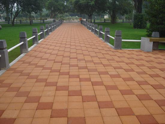 人行道透水磚鋪裝編花的方法介紹 人行道透水磚鋪裝編花的方法介紹