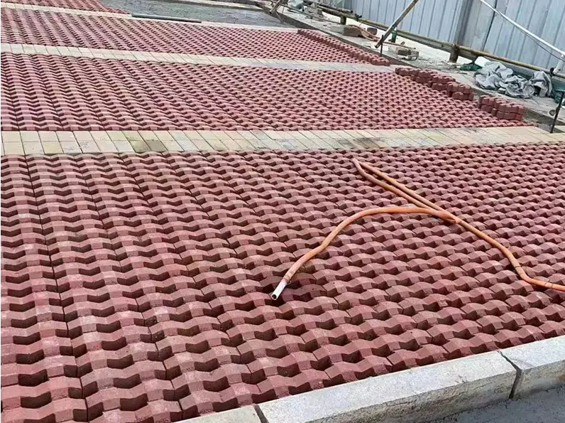 1728527701426983.png image.png